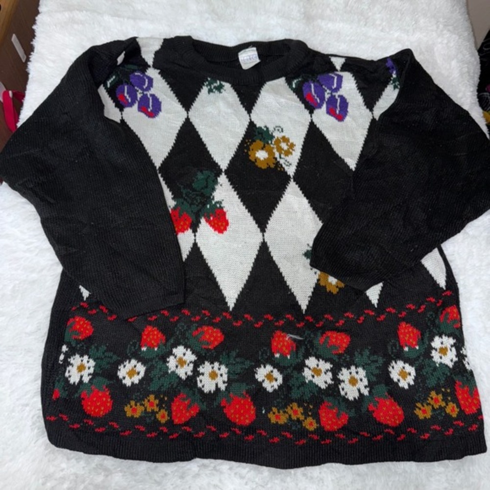 Vintage Argyle Sweater Menswear Acrylic Floral Pattern‎ Knitwear England